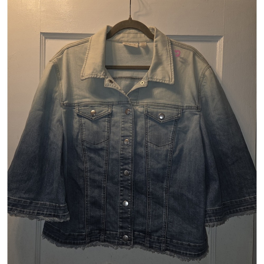 Chico's Boho Blue Denim Jacket Frayed Hem Collared Ombre Button Women's Size 2